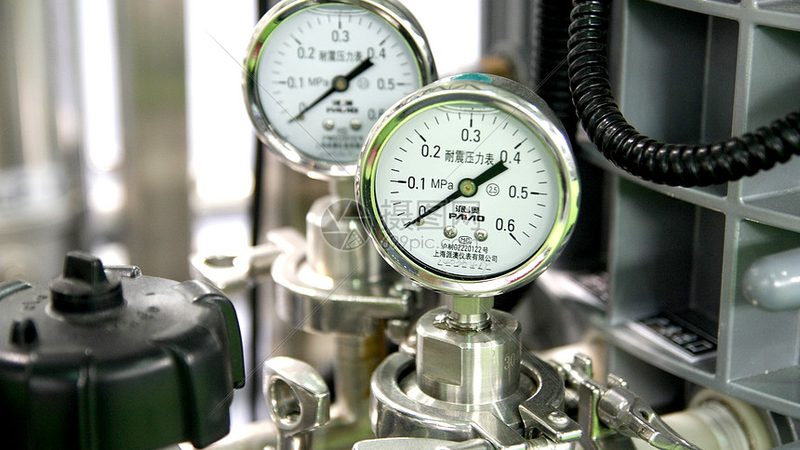 雷达液位计测量精度能达1mm吗